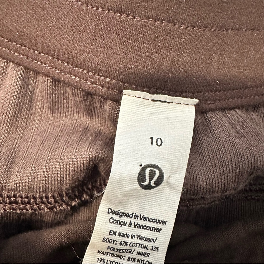 Lululemon Scuba Mid-Rise Wide-Leg Pant Velvet Corduroy in color espresso - Picture 3 of 5